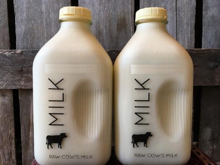 اطلاع دقیق از زمان فساد شیر با بسته بندی جدید