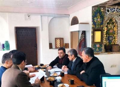 برگزاری جلسه بررسی شیوه نظارت بر صدور گواهی نامه دیپلم در حوزه صنایع دستی کردستان