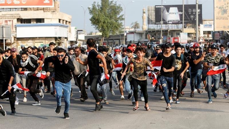 برقراری ممنوعیت رفت و آمد در بغداد در پی ادامه اعتراض ها برقراری ممنوعیت رفت و آمد در بغداد در پی ادامه اعتراض ها