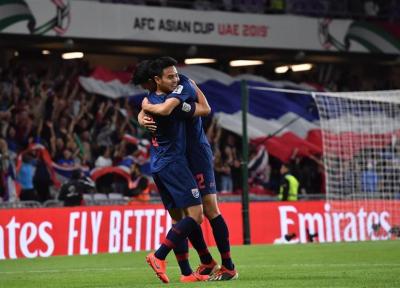 جام ملت های آسیا، فزونی یک نیمه ای تایلند مقابل چین