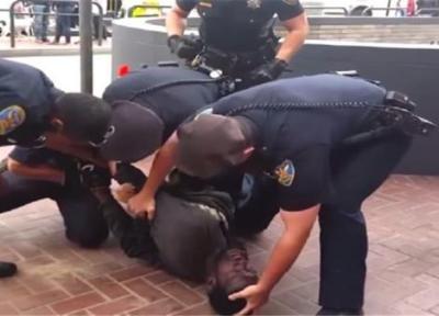 به رگبار بستن یک نوجوان به وسیله پلیس آمریکا