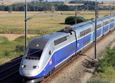 از قطارهای لوکس تا مالی؛ نگاهی به انواع سفرهای ریلی